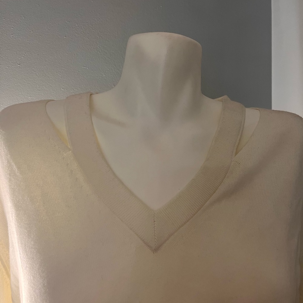 Michael Kors Cream Sweater E20